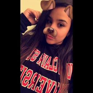 Meet your Posher, Daniela